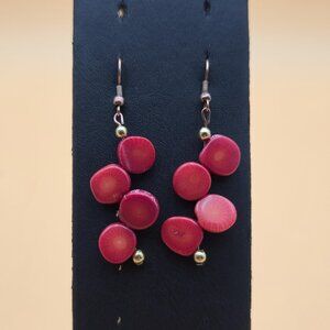 Gold Tone And Copper Red Shell Handmade Vintage Earrings A5956